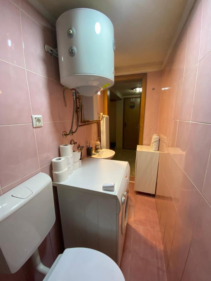Apartman Benjamin Apartment Tuzla Exterior foto